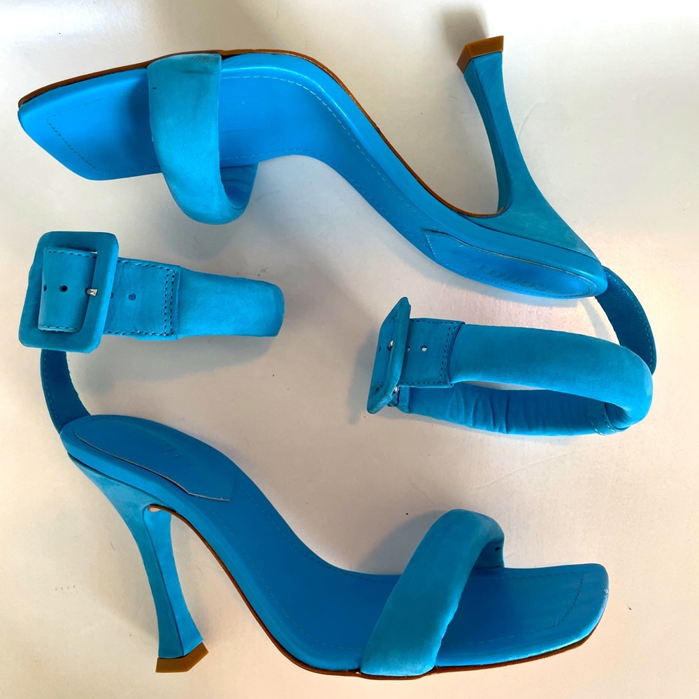 SCHUTZ heel